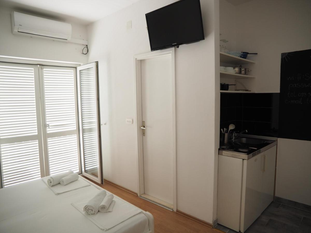 Apartmani マカルスカ エクステリア 写真